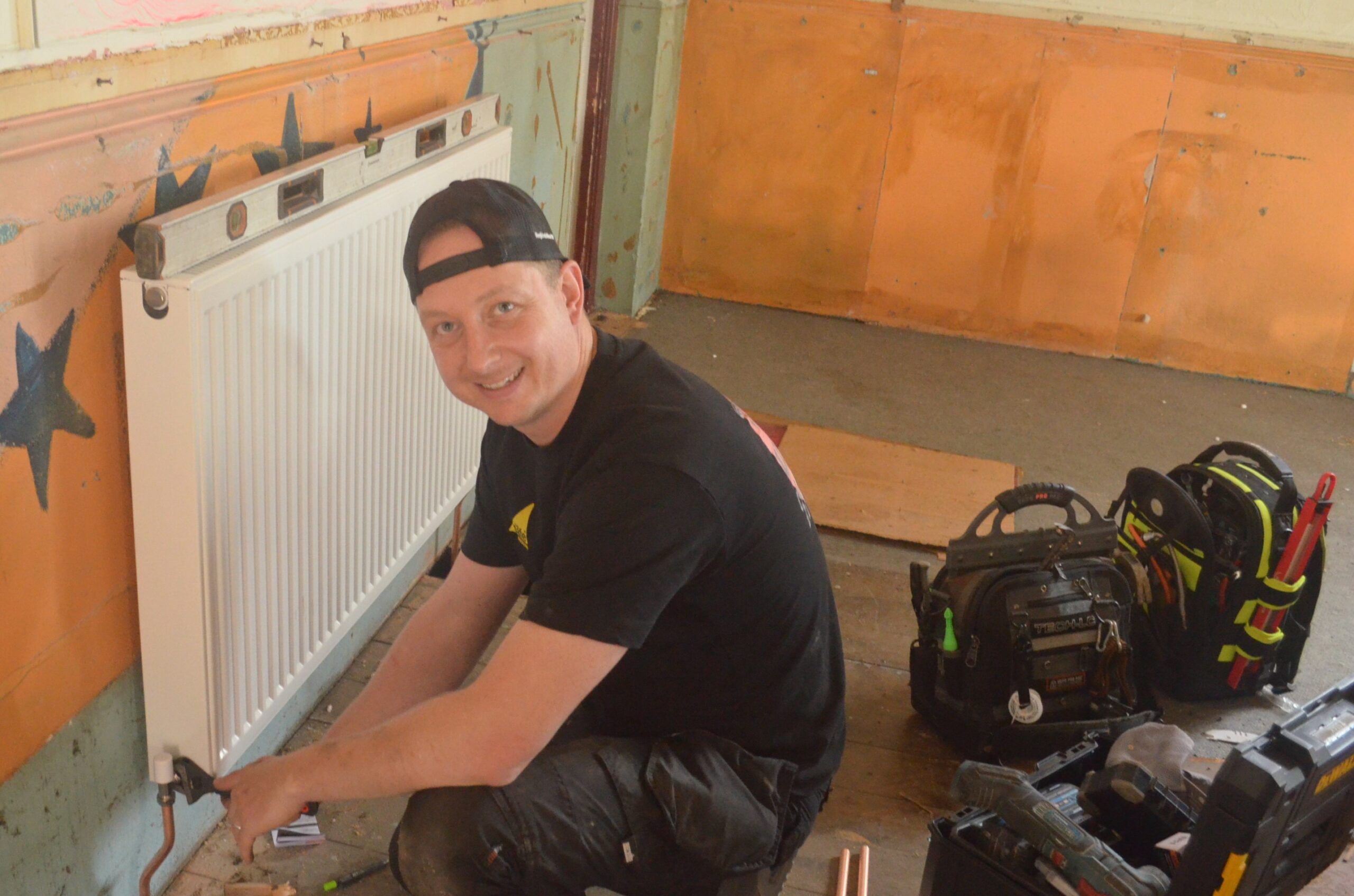 Stelrad supports homeless shelter and food bank