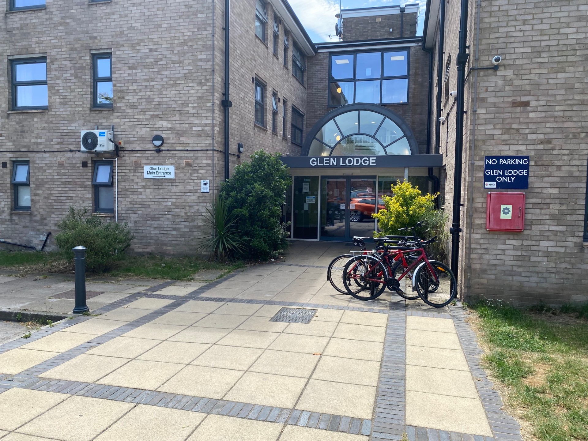 Stelrad Planar radiators fit the bill at Glen Lodge independent living scheme in York